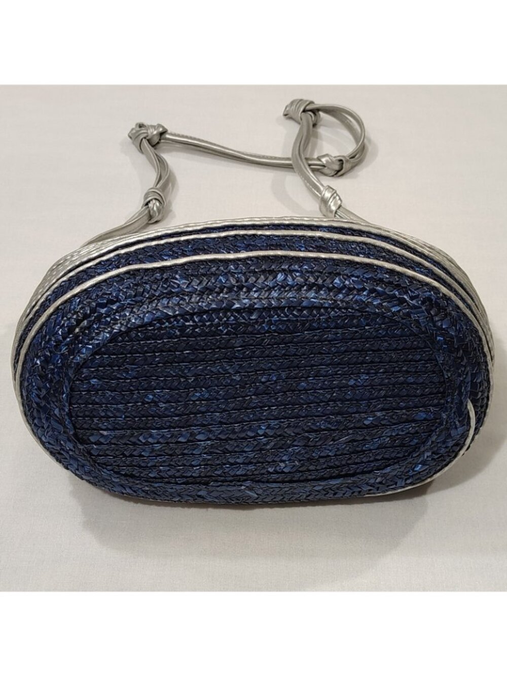 Worthington Straw Woven Shoulder Bag Purse Handbag Blue Silver Stripe Lined - Picture 16 of 16